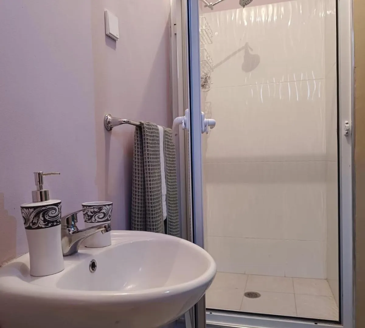 Appartement Pensao Dona Fica à Tarrafal  Cap-Vert